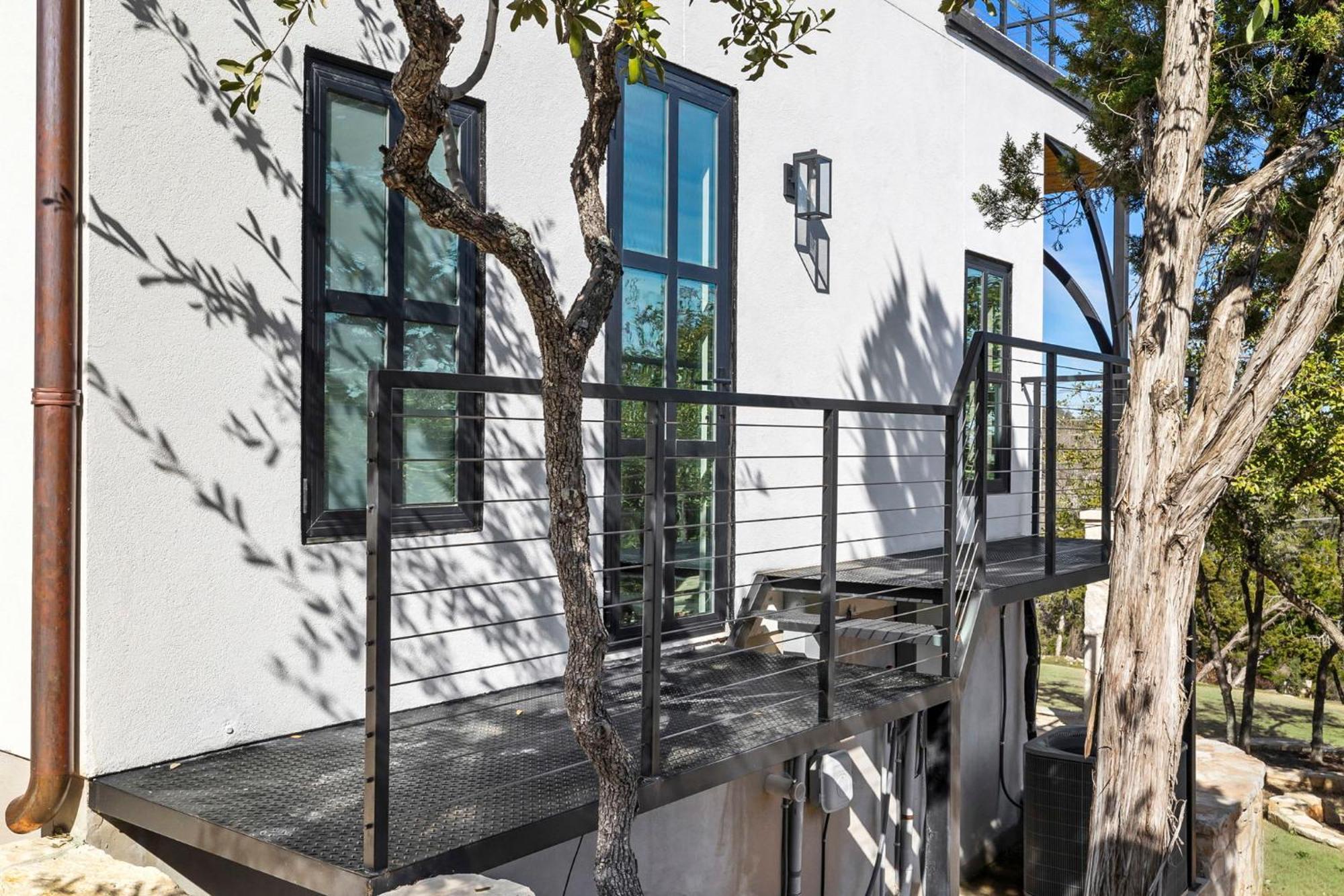 Las Luces Spicewood Luaran gambar