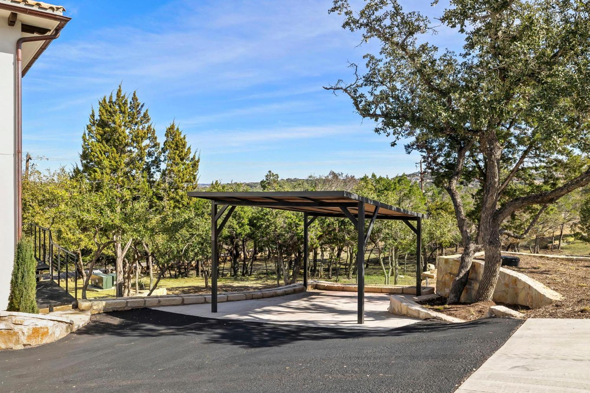 Las Luces Spicewood Luaran gambar