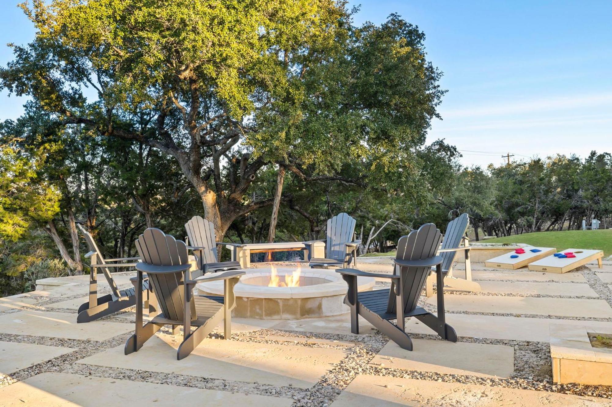 Las Luces Spicewood Luaran gambar